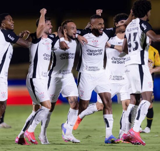 Corinthians vence o Novorizontino em estreia de Dorival e sai na frente na Copa do Brasil