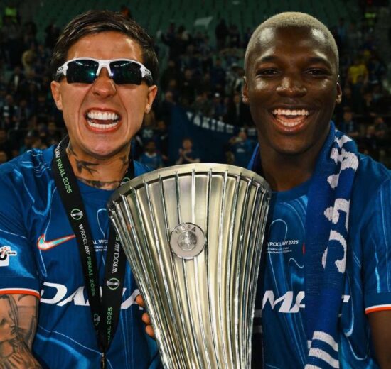 Chelsea vence Real Betis e completa a coleção de títulos da UEFA