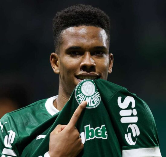 Estêvão deixa o Palmeiras rumo ao Chelsea
